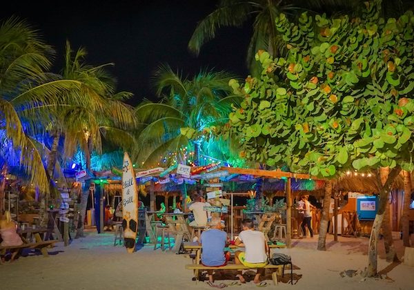 5 Reasons to add Curacao to Your Bucket List